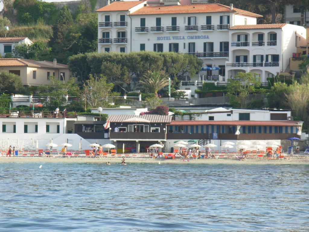 Hotel Villa Ombrosa Portoferraio Exterior photo