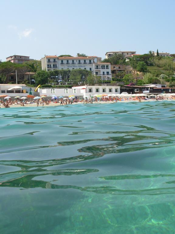 Hotel Villa Ombrosa Portoferraio Exterior photo